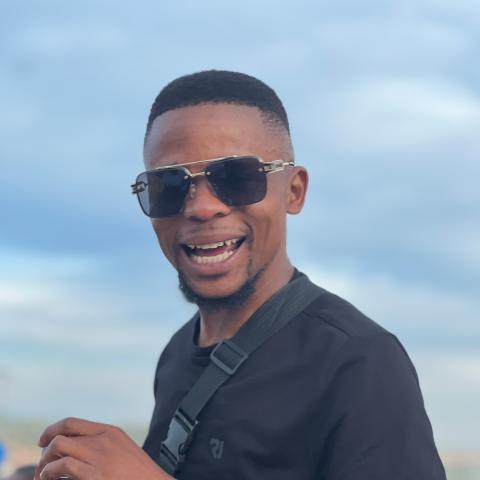 Lebogang Bokoaba / Driver