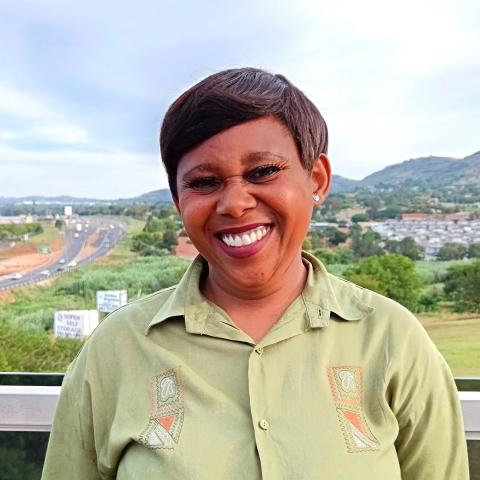 Sisi Dhlamini / Finisher